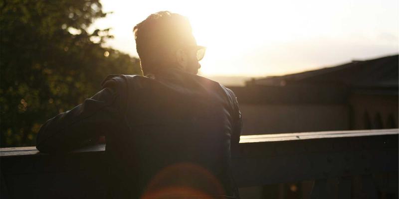 如何为家庭选择合适的长期护理保险？完美网生活服务指南与美食推荐背后的安心规划