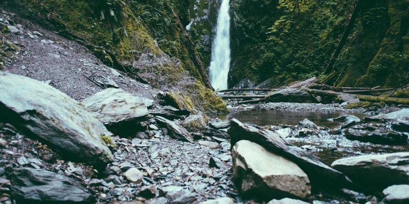 家庭节能改造实用方案：完美网推荐的本地生活降耗技巧与出行攻略